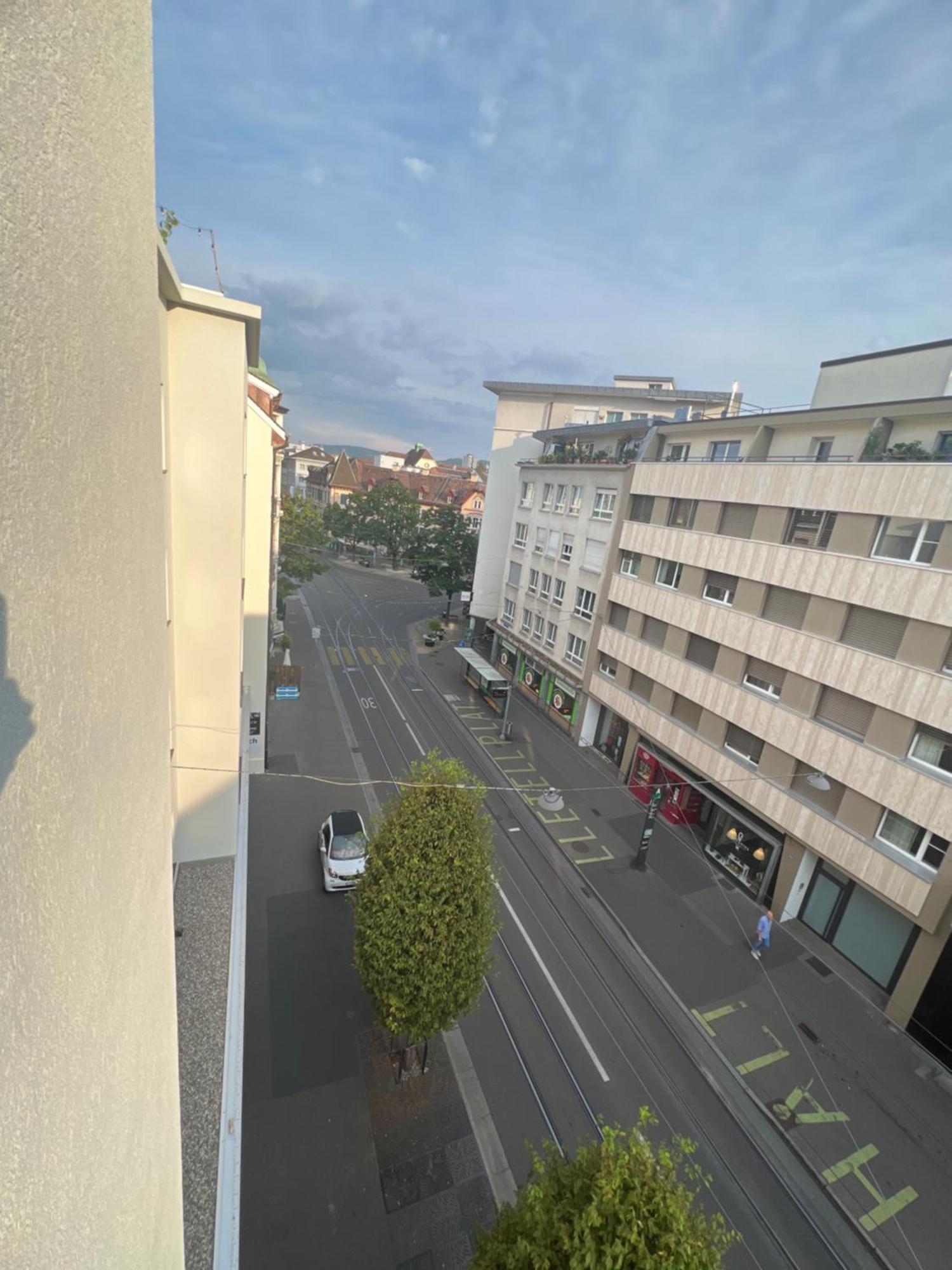 Best Located & Fully Equipped Apartment At Basel Sbb Main Station מראה חיצוני תמונה